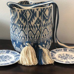 Stunning single thread Mochilla new